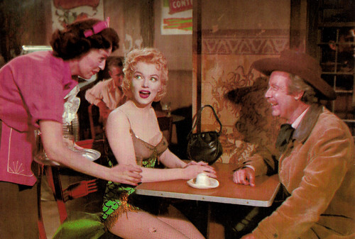 Eileen Heckart, Marilyn Monroe and Arthur O'Connell in Bus Stop (1956)