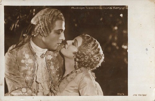 Rudolph Valentino and Doris Kenyon in Monsieur Beaucaire (1924)