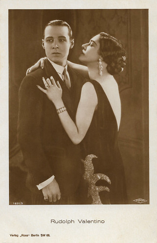 Rudolph Valentino and Nita Naldi in Cobra (1925)