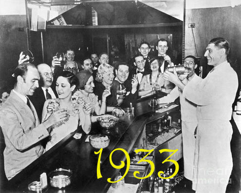 1933