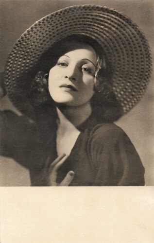 Alice Field