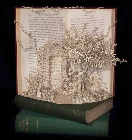 Book Sculpture by Emm Taylor 1