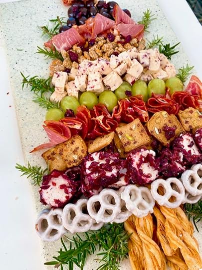 christmas tree charcuterie board 