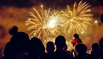 https://visitgilroy.com/wp-content/uploads/2021/10/Fireworks_350x200.jpg