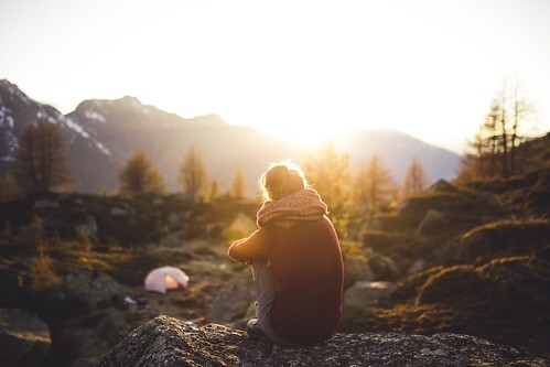 Camping: what to take with you for a comfortable, unforgettable vacation besides a tent?