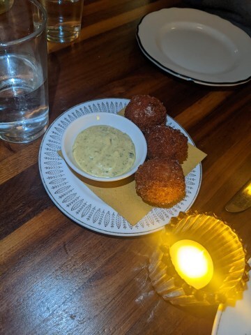 Pxl_20221220_232104033