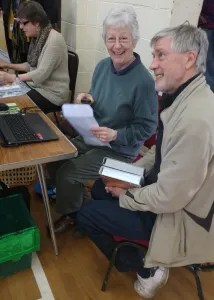 photo of Gordon with Liz, volunteer librarian