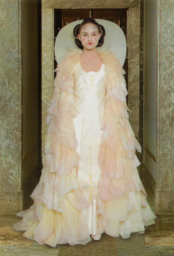 Natalie Portman in Star Wars - Episode I - The Phantom Menace (1999)