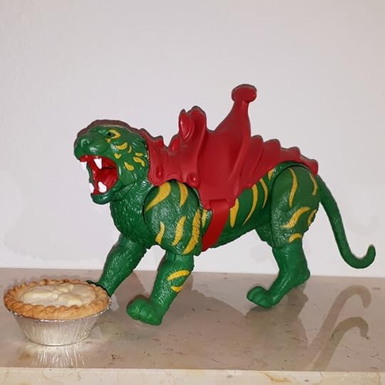 Cringer with pie