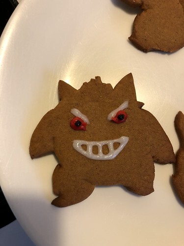 gingerbread gengar