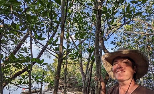 Earther Author Dena Hankins