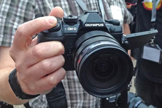 Olympus OM-D E-M1 Mark II