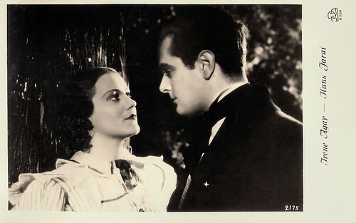 Hans Jaray and Irén Ágay in Hoheit tanzt Walzer (1935)