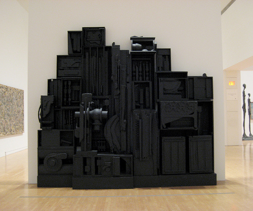 The Sculpture of Louise Nevelson: Constructing a Legend