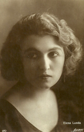 Elena Lunda