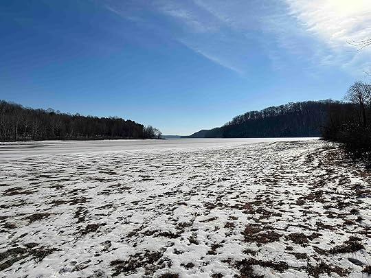 Winter hiking at Monroe Lake Bloomington Indiana