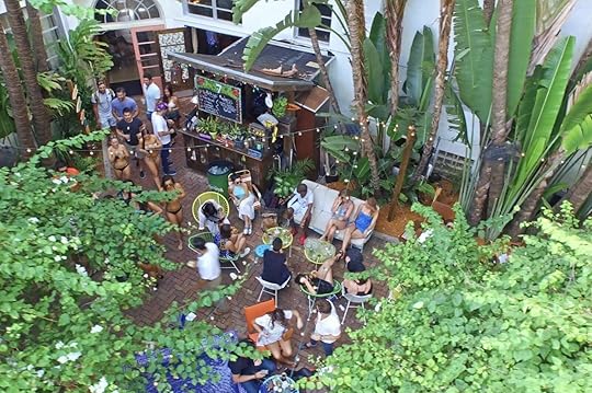 parks in miami - pool at freehand hotel