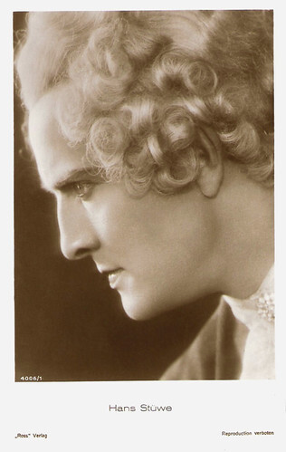 Hans Stüwe in Cagliostro (1929)