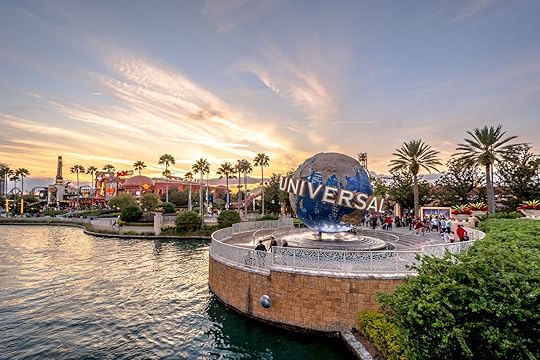 hotels on International Drive in Orlando, Florida - universal logo