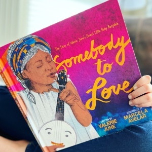 https://thebabybookworm.com/2023/02/14/somebody-to-love-the-story-of-valerie-junes-sweet-little-baby-banjolele-valerie-june/