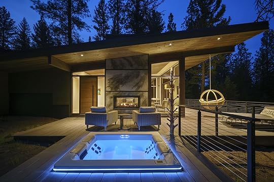 hot tub at house at the green-o in montana