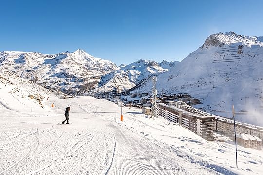 snowboarding into town from club med tignes