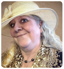 headshot of Helen HOllick