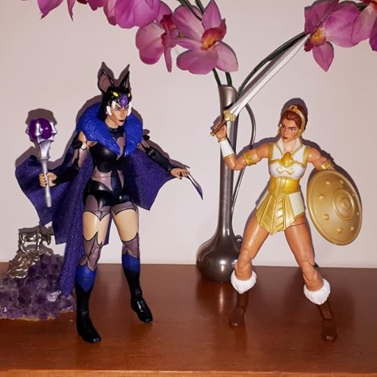 Teela faces off against Evil-Lyn.