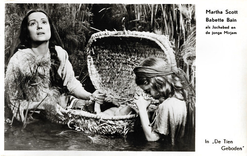 Martha Scott and Babette Bain in The Ten Commandments (1956)
