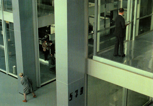 Jacques Tati in Playtime (1967)