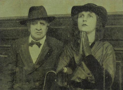 L'homme aux trois masques