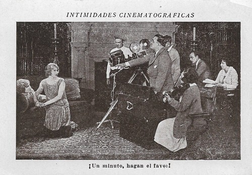 Intimidades cinematograficas. One minute, if you please!
