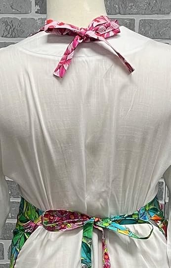 Half & Half Reversible Apron Sewing Pattern by Mary Mulari