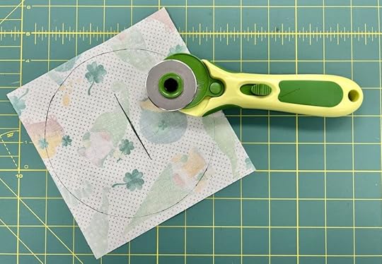 St. Patrick's Day Lucky Gnome Fabric Bowl Sewing Tutorial with 2-1/2