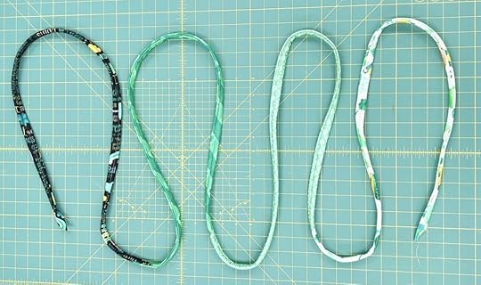 St. Patrick's Day Lucky Gnome Fabric Bowl Sewing Tutorial with 2-1/2