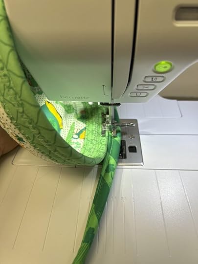 St. Patrick's Day Lucky Gnome Fabric Bowl Sewing Tutorial with 2-1/2