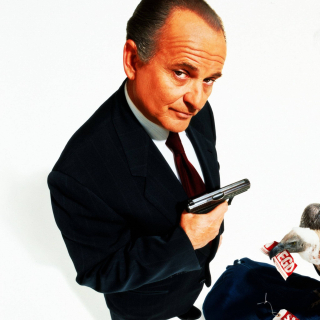 Joe-pesci-holding-a-gun-9d27rkcndjcrvi35
