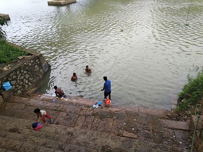 கோதையாறு திக்குறிச்சி ஆலயத்தருகே