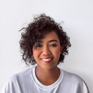 Alyne Tamir