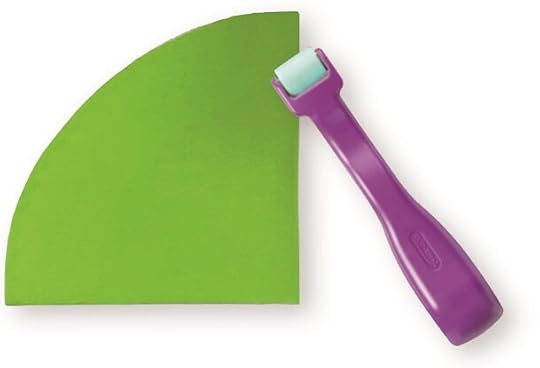 Fold circle applique in half