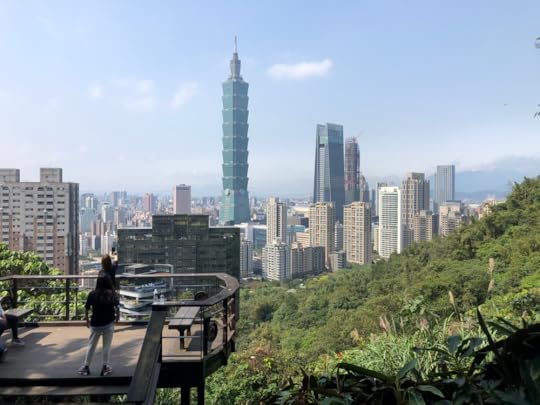 Photo of Taipei skyline from Elephant Mountain