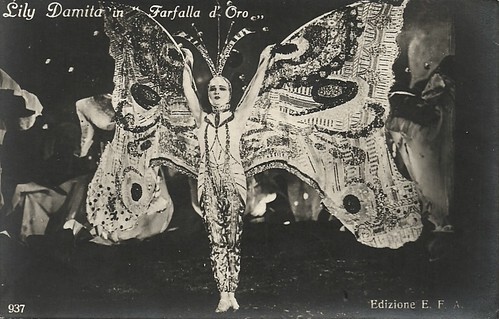 Lily Damita in Die goldene Schmetterling