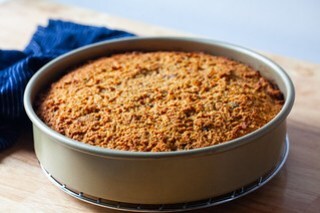 carrot cake with coconut and dates-06