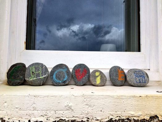 pebbles spell out Crovie