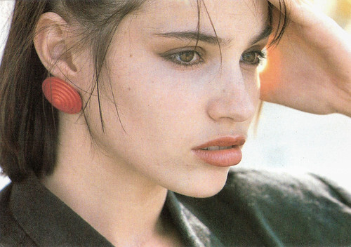 Béatrice Dalle in 37°2 le matin (1986)