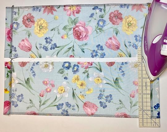 NEW! Shopping Bag Holder Sewing Tutorial at the Nancy Zieman Productions Blog