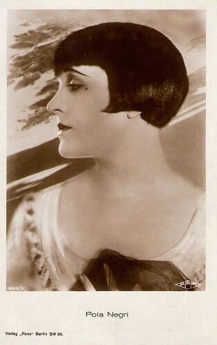 Pola Negri