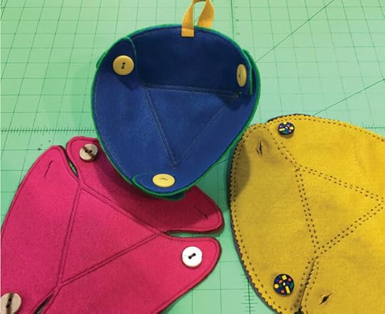 Felt Sew Smart Fabric Bowls Sewing Pattern by Mary Mulari at the Nancy Zieman Productions Blog