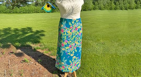 Stitch it! Sisters One-Seam Skirt Sewing Tutorial and NEW Crepe Knits at The Nancy Zieman Productions Blog