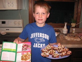 Cathedral window cookies
